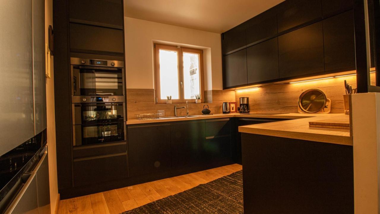 Chalet Peak Noir Entier 12Pers - Cosy House Peak Noir For 12People Le Monetier-les-Bains Exterior photo